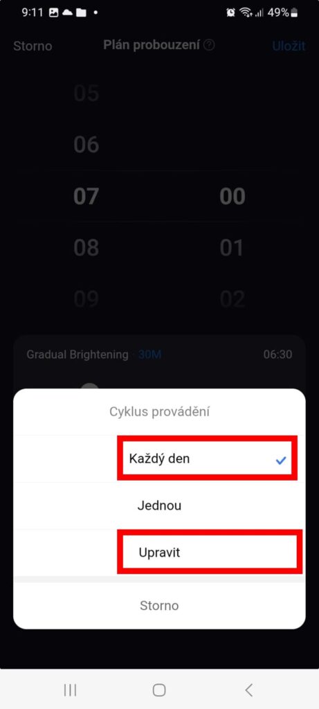 Aplikace Tuya Smart nastavení režimu probouzení světlem na chytré žárovce Oranžovce